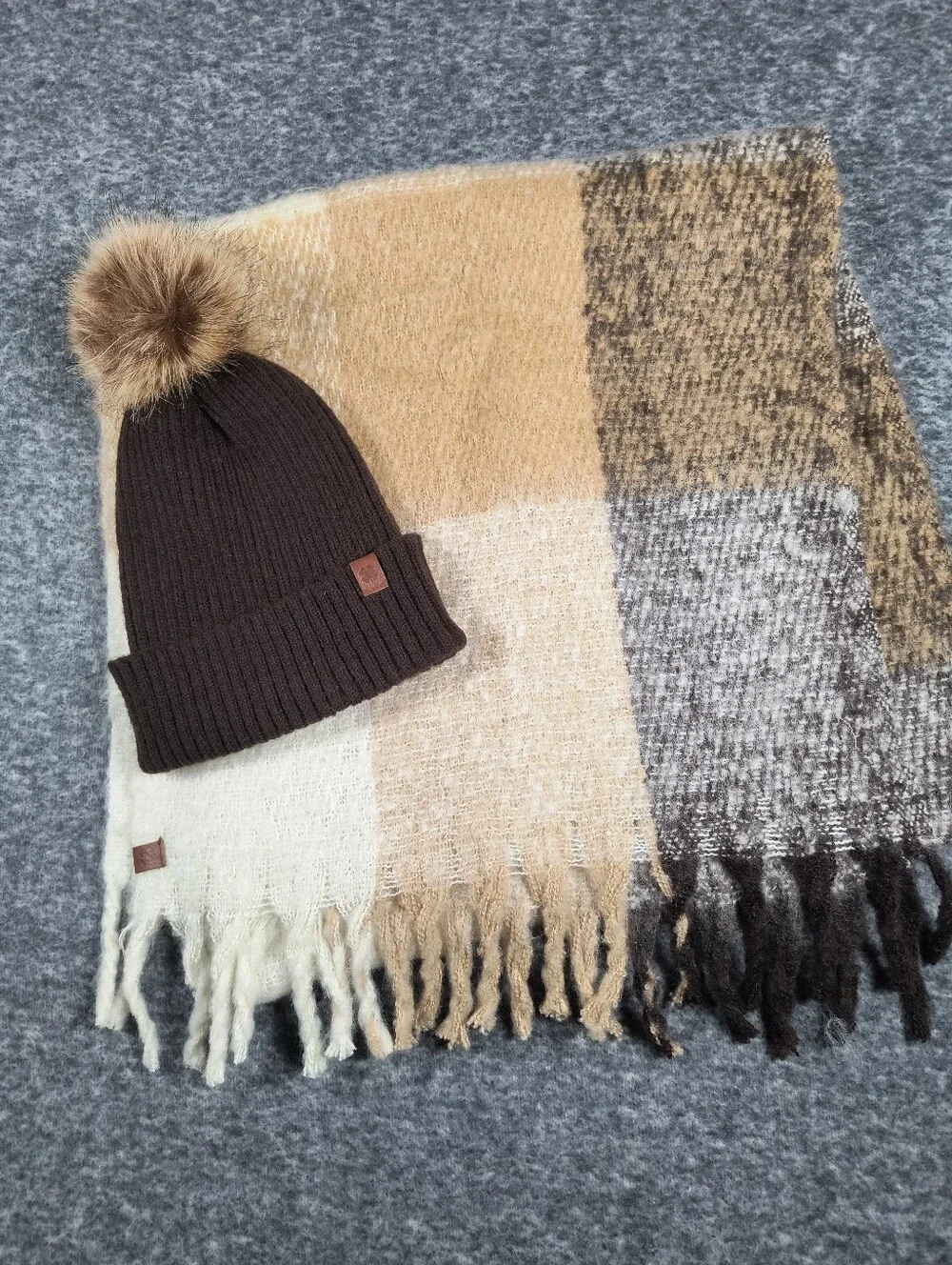 Lucky Brand brown hat and scarf set, great gift idea